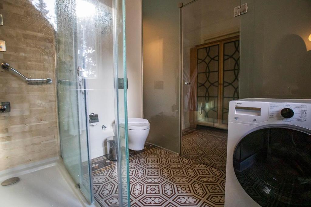 Levante Hotel 4*