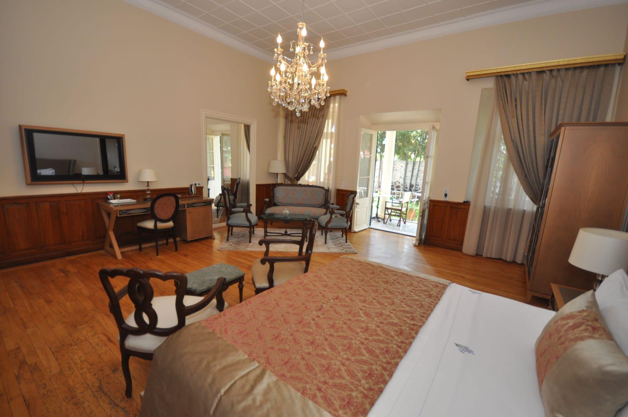 Levante Hotel 4*